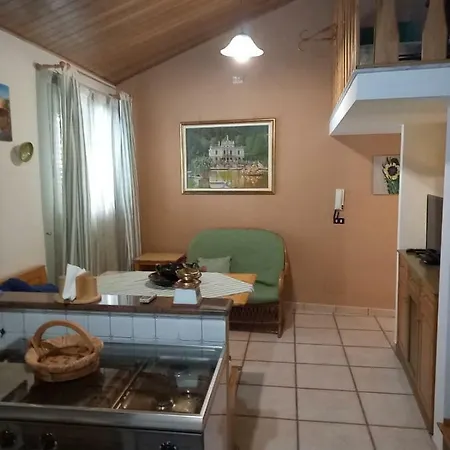 Casa Arco Monte